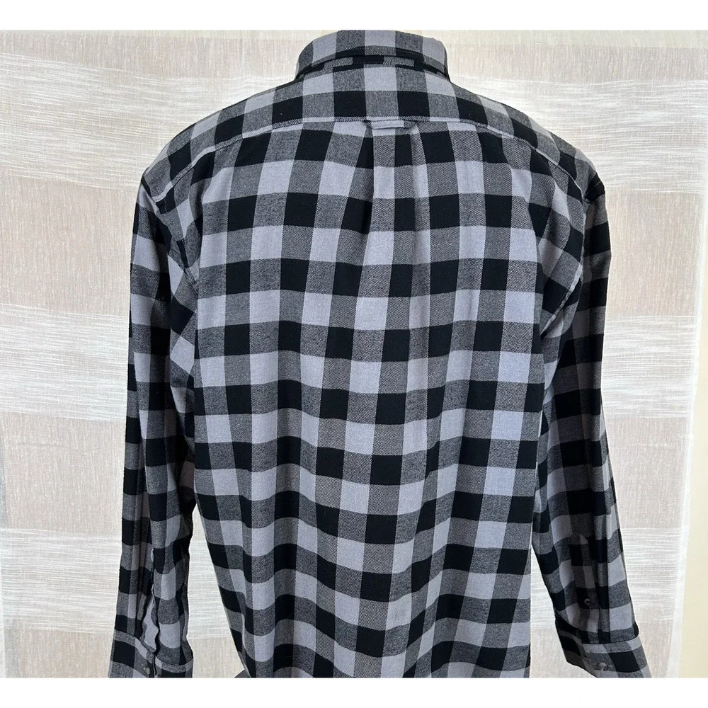IZOD Men's Flannel XXL Button Down Flannel Long Sleeve Shirt Gray Black Preppy‎